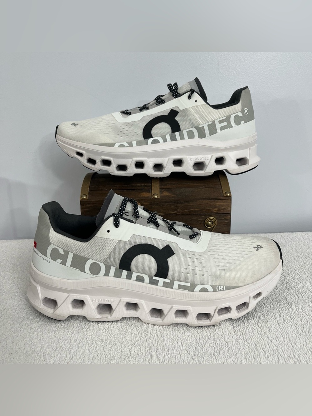 On Running Cloudmonster All White Mens Size 12 Running Casual Comfortable Shoes